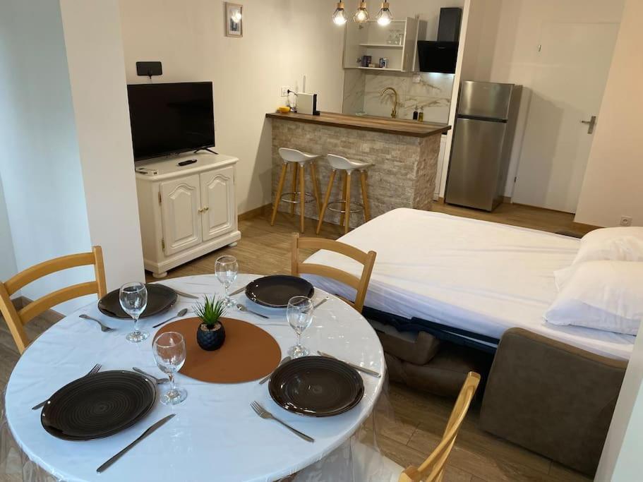 Appartement Residence Vacances Amandier Arles Extérieur photo