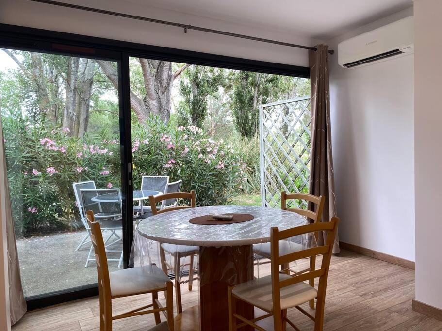 Appartement Residence Vacances Amandier Arles Extérieur photo